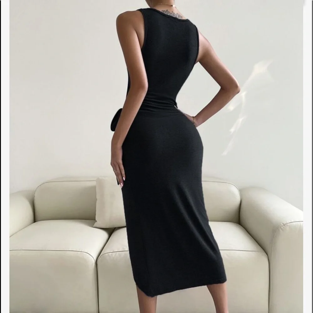 Comfy Solid Casual Wrap Tank Midi Dress - Picture 4 of 7